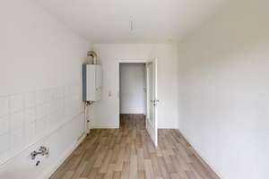 3-Raum-Wohnung in ruhiger Seitenstraße gelegen – Liebigstr. 8, 9113 Altendorf, Chemnitz – Vorschaubild 1