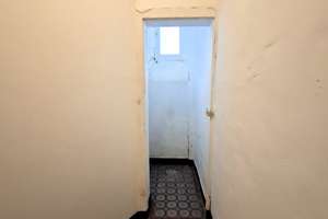 KR, östlich der City: Appartement mit großem Wohn-Schlafzimmer,  neuer EBK, schönem Bad  ... – Die vollständige Adresse der Immobilie erhältst du vom Anbieter., 47799 Cracau, Krefeld – Vorschaubild 11