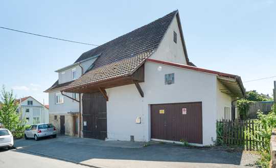 Günstiges 10-Raum-Haus in Walddorfhäslach