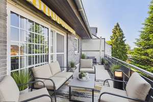 Stilvoll wohnen auf zwei Ebenen - Maisonettewohnung mit 2 Balkonen und Garage im Herzen von Vluyn – Die vollständige Adresse der Immobilie erhältst du vom Anbieter., 47506 Neukirchen-Vluyn – Vorschaubild 3