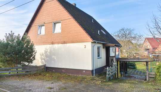 Bild von Großzügiges Hanggrundstück mit Fertighaus