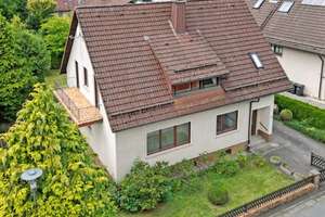 Glücklich leben im eigenen Haus! – Die vollständige Adresse der Immobilie erhältst du vom Anbieter., 96364 Marktrodach – Vorschaubild 4