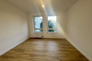 Frisch renovierte 4-Zimmer Wohnung mit Wintergarten in der Südstadt ! – Kleine Düwelstraße 15, 30171 Südstadt, Hannover – Vorschaubild 5