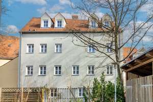Denkmalgeschütztes Altbaujuwel mit 12 Wohneinheiten - sanierter Zustand & zentrale Innenstadtlag – Die vollständige Adresse der Immobilie erhältst du vom Anbieter., 86152 Jakoberstadt-Süd, Augsburg – Vorschaubild 3