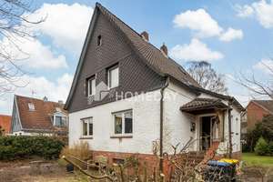 Raumwunder in ruhiger Lage – Großzügiges Haus mit Potenzial und grünem Rückzugsort – Die vollständige Adresse der Immobilie erhältst du vom Anbieter., 27356 Rotenburg (Wümme) – Vorschaubild 11