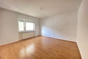 ATTRAKTIVE PREISREDUZIERUNG! SCHÖNE 3-ZI-WHG MIT BALKON IN RUHIGER ZENTRALER LAGE – Die vollständige Adresse der Immobilie erhältst du vom Anbieter., 65197 Rheingauviertel / Hollerborn, Wiesbaden – Vorschaubild 5