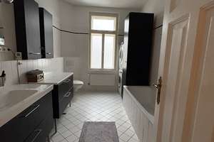 Attraktive Altbauwohnung mit Balkon – Nymphenburger Str. 95, 80636 Sankt Vinzenz, München – Vorschaubild 9
