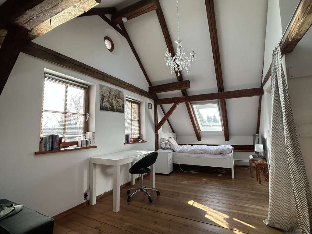 Immobilie in Huglfing - Charaktervolles Tuffsteinhaus am Bach in Huglfing - Bild 0