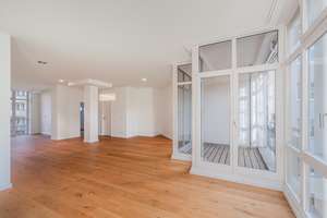 Traumhafte Stadtwohnung  mit viel Flair in bester Citylage! – Kronprinzenstraße 29, 40217 Unterbilk, Düsseldorf – Vorschaubild 2