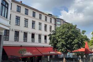 Zeit für etwas Neues: Großzügige 4-Zimmer Wohnung im Herzen von Bonn zu vermieten