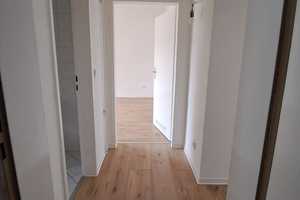 Charmante Erdgeschosswohnung in Mönchengladbach – Eisenbahnstraße 160-180, 41239 Mönchengladbach – Vorschaubild 1