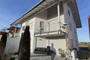 Reserviert - Ein Wohlfühlort für die ganze Familie - ideal für München-Pendler! – Die vollständige Adresse der Immobilie erhältst du vom Anbieter., 83026 Aising, Rosenheim – Vorschaubild 2