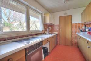 Einfamilienhaus mit Potenzial, großer Garage & großem Garten in Südausrichtung – Die vollständige Adresse der Immobilie erhältst du vom Anbieter., 74193 Schwaigern – Vorschaubild 12