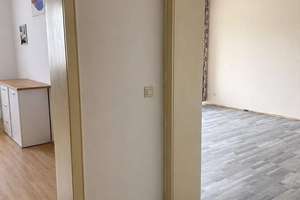 Attraktive 2-Zimmer-Wohnung mit Balkon im 11. Stock in Bielefeld – Die vollständige Adresse der Immobilie erhältst du vom Anbieter., 33604 Mitte, Bielefeld – Vorschaubild 7