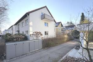 Entwicklungsfähiges 4- bis 5-FH mit Garagen und Stellplatz! – Die vollständige Adresse der Immobilie erhältst du vom Anbieter., 70619 Sillenbuch (Ortsteil), Stuttgart – Vorschaubild 3