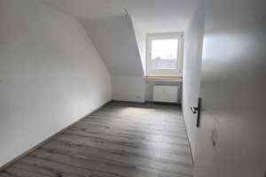 3 Zimmer im Dachgeschoss/ 2. Etage ; Im Springfeld 31 – Im Springfeld 31, 46242 Lehmkuhle, Bottrop – Vorschaubild 4
