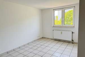 Helle 3-Zimmer-Dachgeschosswohnung  in Köln-Ostheim – ab sofort bezugsfrei – Frankfurter Str. 585, 51107 Ostheim, Köln – Vorschaubild 9