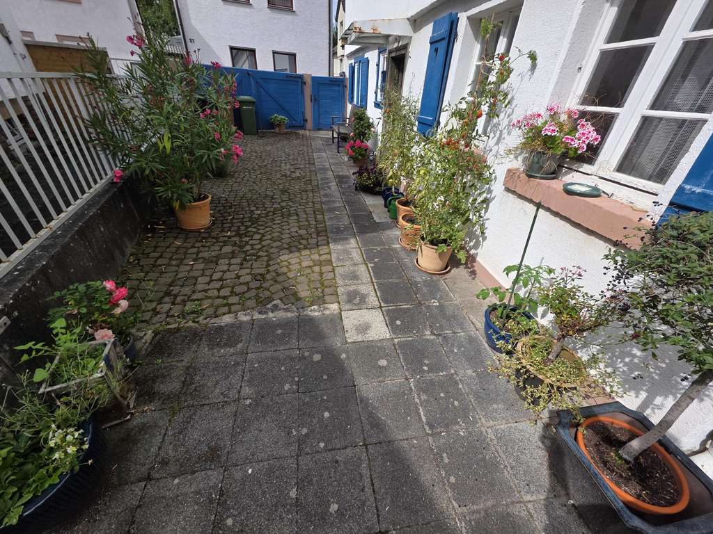 Immobilie in Heusenstamm - Charmantes 2Familienhaus-Ensemble (auch als EFH mögl.) in der Altstadt - Bild 2