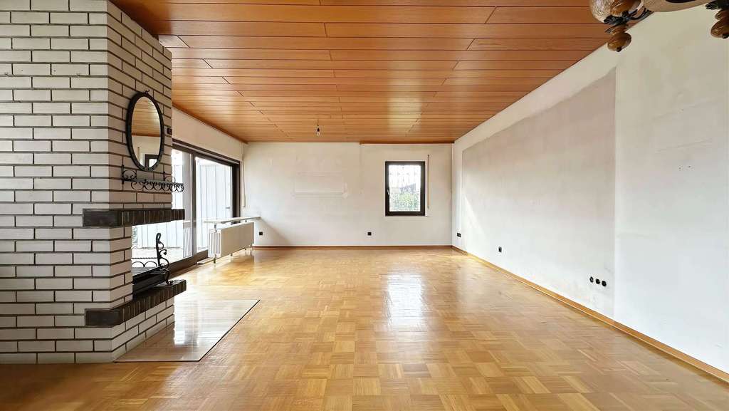 Immobilie in Oedheim - Einziehen & wohlfühlen – großzügige, helle Räume und traumhafter Garten - Bild 2