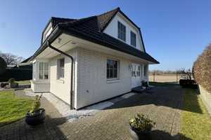 Exklusives, geräumiges und gepflegtes Haus mit vier Zimmern in Schenefeld – Pinneberg (Kreis) – Vorschaubild 5