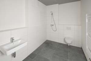 Exklusiv für Studis/Azubis - gemütliches Zimmer in 4er-WG zu vermieten – Roedernallee 118F, 13437 Wittenau, Berlin – Vorschaubild 6