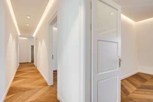 Urbaner Luxus im Altbau über den Dächern von München – Die vollständige Adresse der Immobilie erhältst du vom Anbieter., 80636 St. Vinzenz, München – Vorschaubild 6