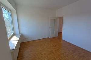 3 Zimmer Wohnung mit Echtholz-Parkett - Blick auf Westfalenpark inklusive – Wilhelm-Crüwell-Straße 20, 44139 Ruhrallee, Dortmund – Vorschaubild 4