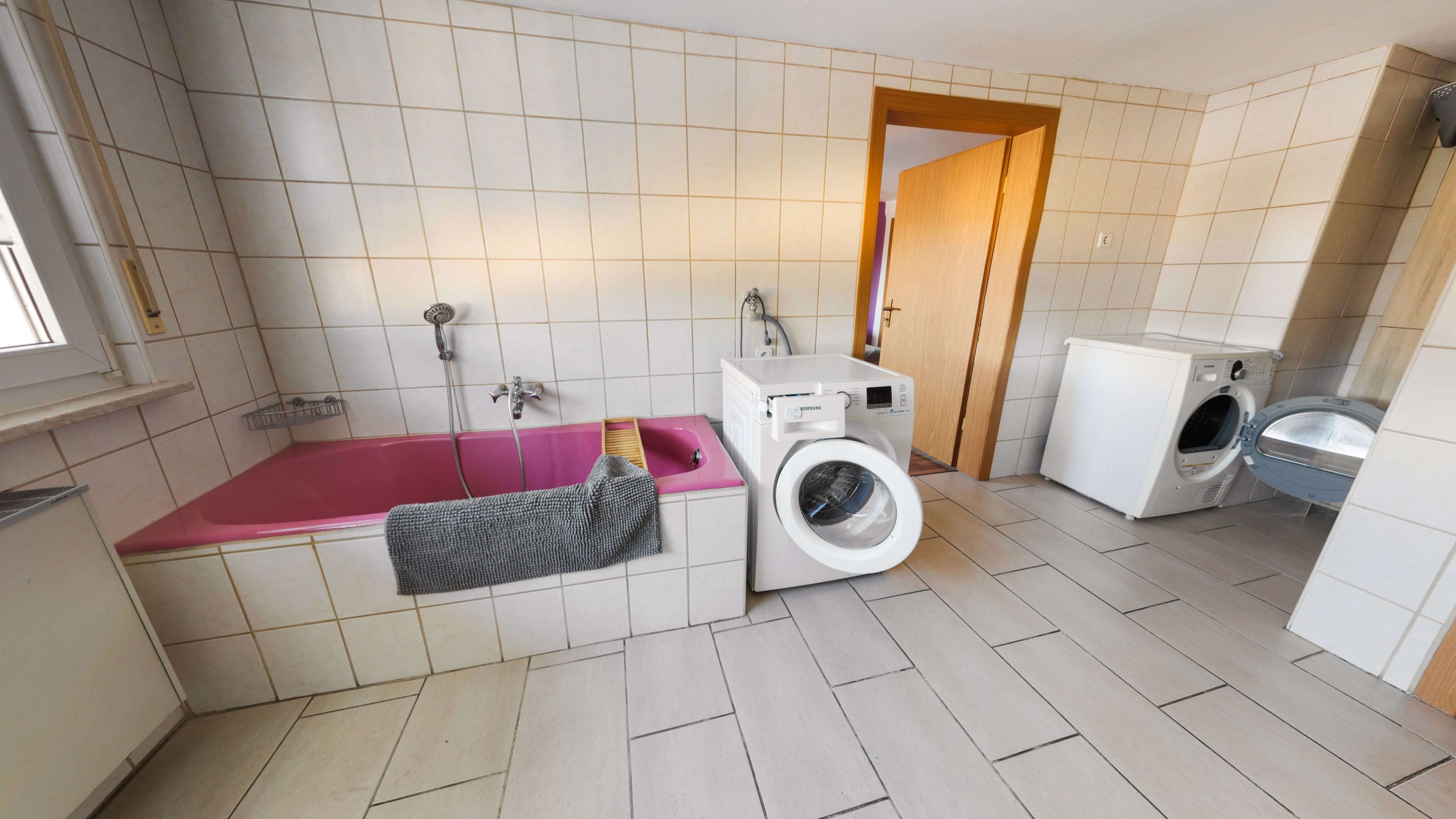 Immobilie in Sulzfeld - Zweifamilienhaus im Ortskern von Sulzfeld! - Bild 5