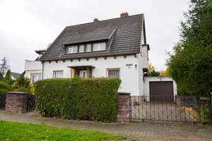 Freistehendes Zweifamilienhaus mit Herz und Zukunft in bester Wohnlage von Salzgitter Lebenstedt – Die vollständige Adresse der Immobilie erhältst du vom Anbieter., 38226 Lebenstedt, Salzgitter – Vorschaubild 3