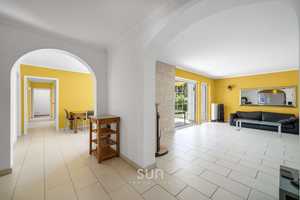 Property thumbnail 11