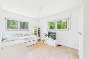 Neuwertiges Einfamilienhaus im Grundigpark | Voll unterkellert | Südgarten – Die vollständige Adresse der Immobilie erhältst du vom Anbieter., 90768 Oberfürberg, Eschenau, Fürth – Vorschaubild 11