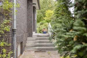 Frühlingserwachen in der Mark -
Gehobenes Einfamilienhaus mit Garten und Tiefgarage – Die vollständige Adresse der Immobilie erhältst du vom Anbieter., 59063 Mitte, Hamm – Vorschaubild 3