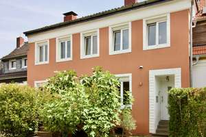 Saniertes Reihenhaus mit großzügigem Gartenidyll für die ganze Familie
