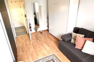 Voll möbliertes Studio in Schwabing – Top-Lage in unmittelbarer Nähe zur U-Bahn – Hohenzollernstraße 109, 80796 Neuschwabing, München – Vorschaubild 3
