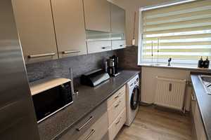 TOP LAGE! - möbelierte 3-Zimmer-Wohnung mit Balkon & Einbauküche am Salzgitter See – Salzgitter – Vorschaubild 9