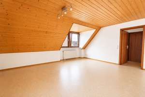 Geräumige 3-Zimmer-Dachgeschosswohnung im Zentrum von Göppingen – Querstraße 3, 73033 Göppingen – Vorschaubild 7