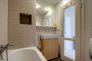 Möbliert: Voll möblierte Balkonwohnung – Die vollständige Adresse der Immobilie erhältst du vom Anbieter., 80801 Neuschwabing, München – Vorschaubild 8