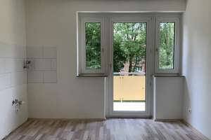 2-Zimmer-Wohnung in Gelsenkirchen Schalke – Tannenbergstraße 17, 45881 Schalke, Gelsenkirchen – Vorschaubild 3