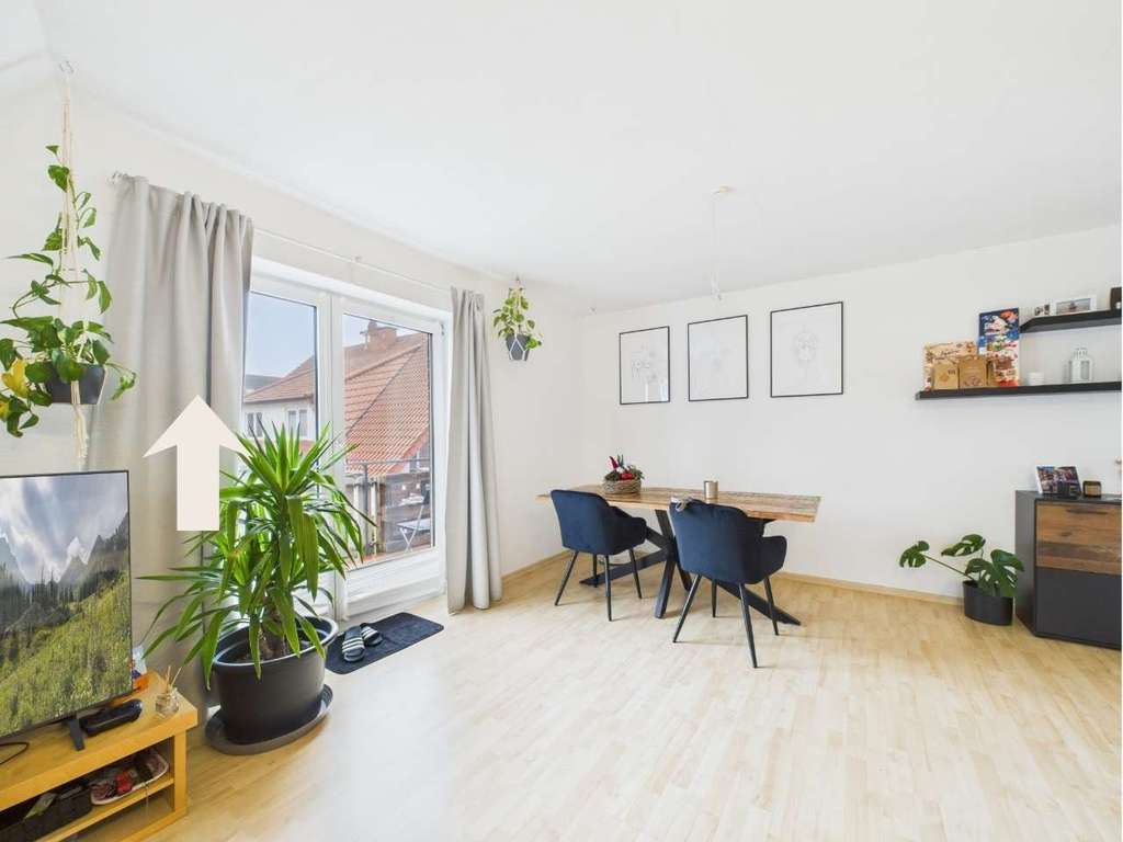 Immobilie in Wardenburg - Moderne 3-Zimmer-Obergeschosswohnung mit Balkon und Ausbaureserve - Bild 4