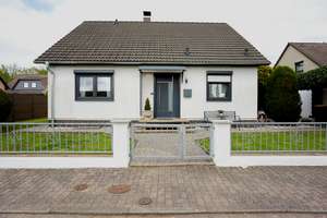 Charmantes Einfamilienhaus mit flexiblem Nutzungskonzept in ruhiger Lage – Die vollständige Adresse der Immobilie erhältst du vom Anbieter., 38442 Mörse, Wolfsburg – Vorschaubild 3