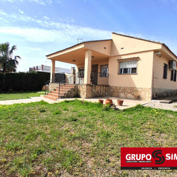 FREISTEHENDES CHALET IN URB. SAN RAMON DE PICASSENT – Ref. MJ-15.