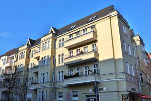 Top-Lage in Schöneberg - vermietete Altbau-WHG mit Balkon – Die vollständige Adresse der Immobilie erhältst du vom Anbieter., 12157 Schöneberg, Berlin – Vorschaubild 2