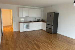 Helle, neuwertige und wunderschöne 2-Zi-Wohnung mit Einbauküche und Balkon in Hamburg Bergedorf – Holtenklinker Str. 92, 21029 Bergedorf (Ortsteil), Hamburg – Vorschaubild 2
