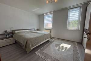 Familien-DHH | 4 Zimmer | 104 m² + ca. 25 m² wohnlich ausgebauter Spitzboden | Keller | Garage – Die vollständige Adresse der Immobilie erhältst du vom Anbieter., 47804 Benrad-Nord, Krefeld – Vorschaubild 11