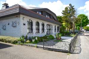 Generationen-Bungalow ++ Lassen Sie sich überraschen – Neuss (Rhein-Kreis) – Vorschaubild 2