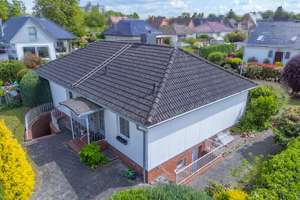 Lauenburg: Charmanter Bungalow mit großzügigem Garten und vielseitigem Raumangebot! – Die vollständige Adresse der Immobilie erhältst du vom Anbieter., 21481 Lauenburg/Elbe – Vorschaubild 3
