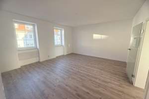 Frisch sanierte 2-Raum-Wohnung mit Einbauküche, Bad mit Wanne,  & Carport-Stellplatz – Die vollständige Adresse der Immobilie erhältst du vom Anbieter., 6246 Bad Lauchstädt – Vorschaubild 13
