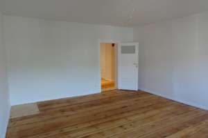 Altbau-Perle in Berlin-Tiergarten: Großzügige Dachgeschosswohnung – Die vollständige Adresse der Immobilie erhältst du vom Anbieter., 10557 Moabit, Berlin – Vorschaubild 17
