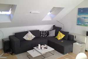 Stilvolle 2-Raum-DG-Wohnung mit Balkon und Einbauküche in München Laim – München – Vorschaubild 2