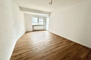 Geräumige 4-Zimmer-Wohnung in Koblenz Mitte – Die vollständige Adresse der Immobilie erhältst du vom Anbieter., 56068 Mitte, Koblenz – Vorschaubild 6